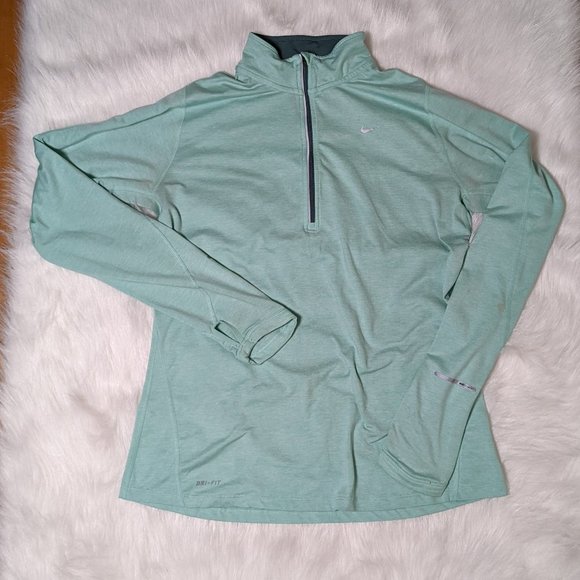 Nike Tops - Nike Running Dri-fit 1/2 Zip sz M